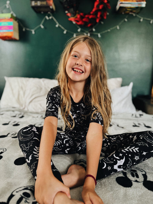 Midnight Bats 2-piece Bamboo Pajamas